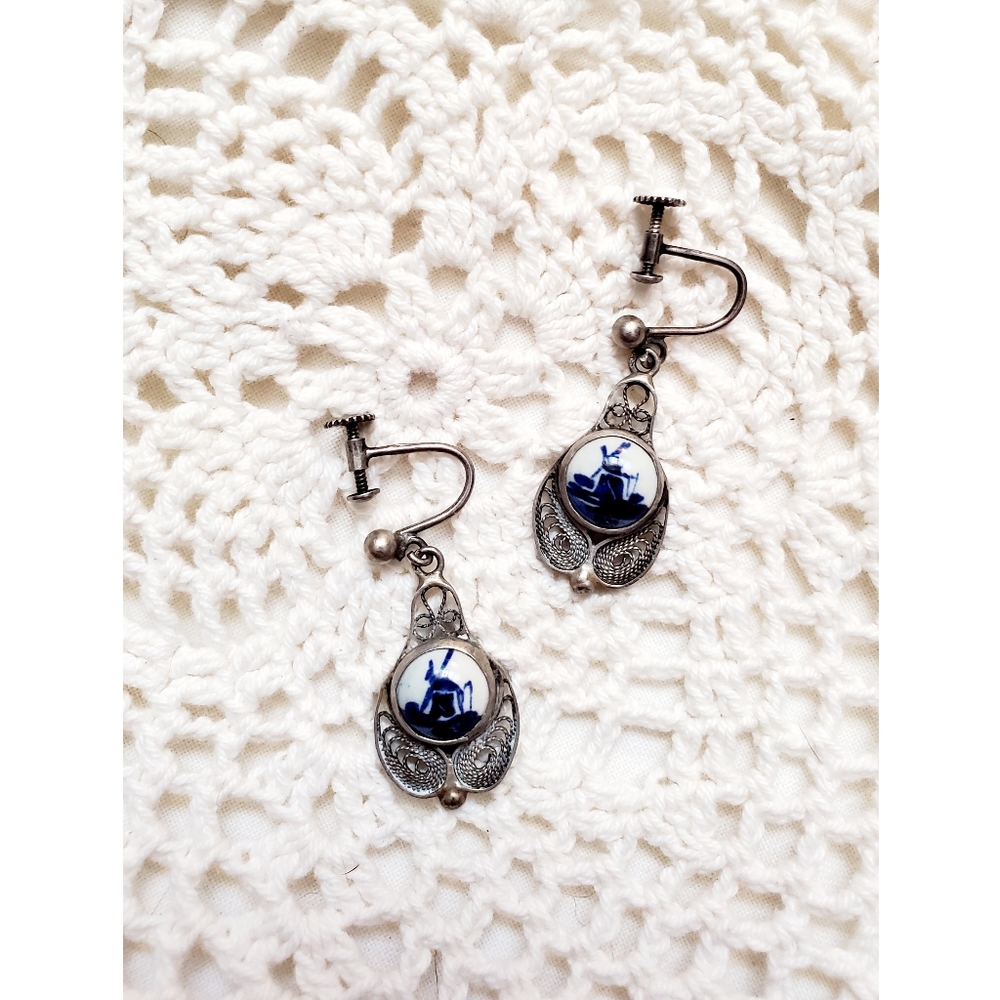 Vintage Mid-century Delft Ceramic 835 Sterling Silver Filigree Earrings
